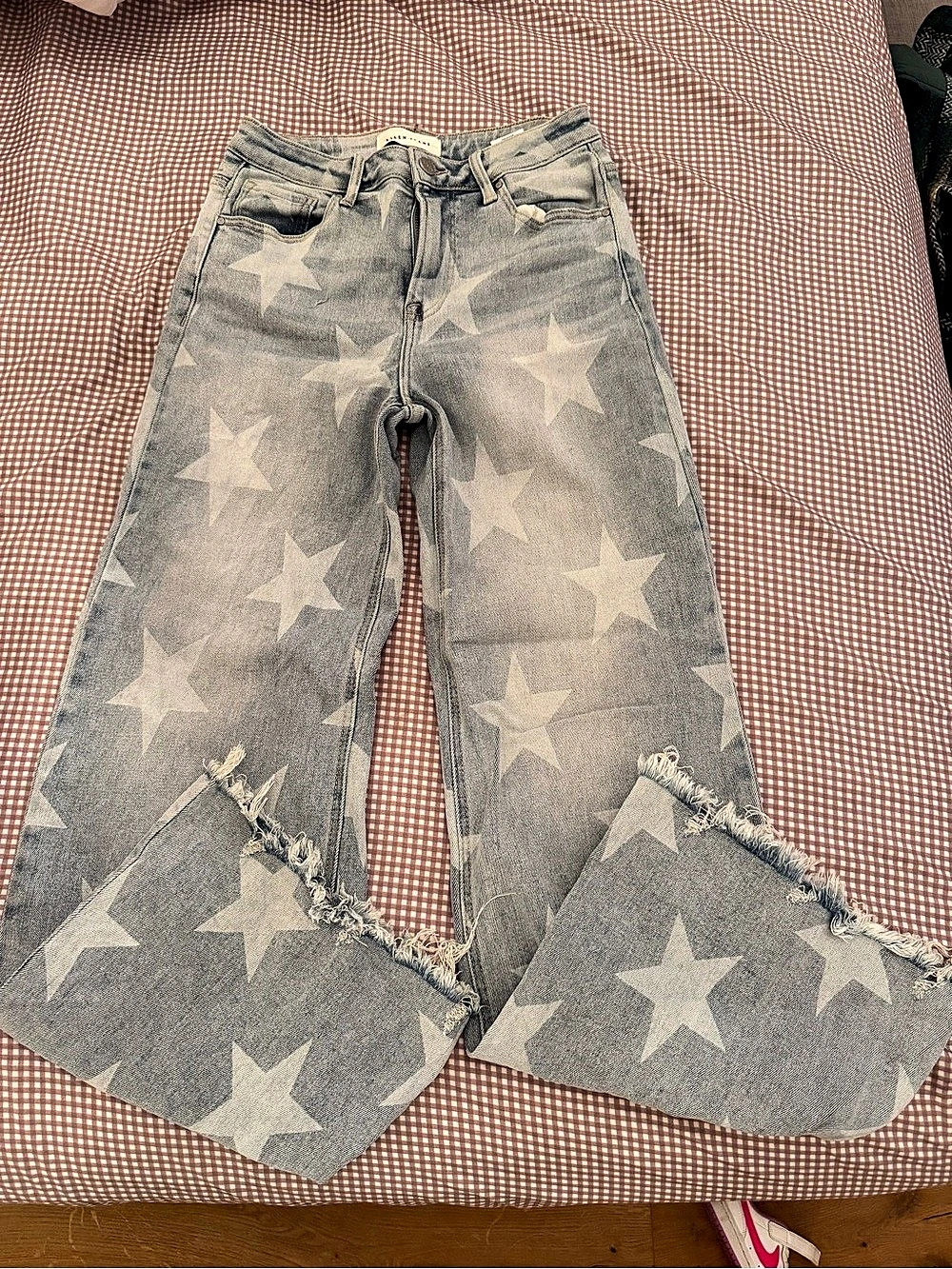NWOT Risen Wide Leg Star Jeans Star Wide Leg Jeans Size 5
